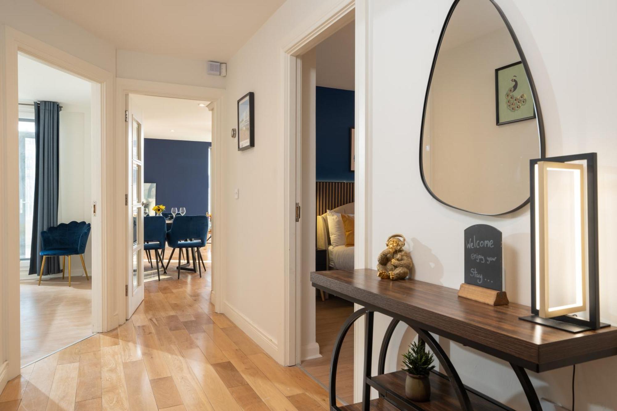 River Side Apartment, City Centre - Beautiful View And Free Parking! Belfast Ngoại thất bức ảnh